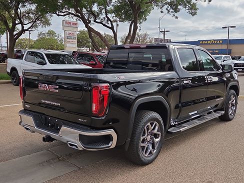 New 2026 GMC Sierra 1500 SLT AWD/4WD image 4