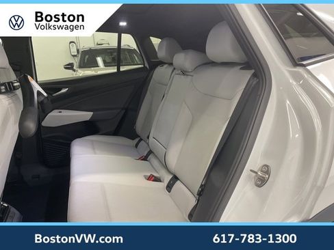 Certified 2021 Volkswagen ID.4 1st Edition image 9
