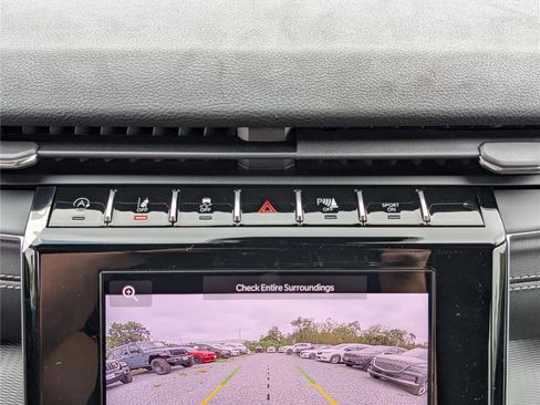 New 2025 Jeep Grand Cherokee Laredo X image 25