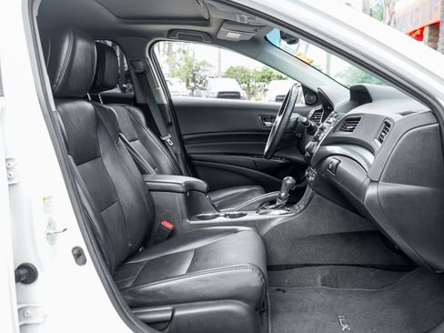 Used 2013 Acura ILX w/ Premium Package image 37