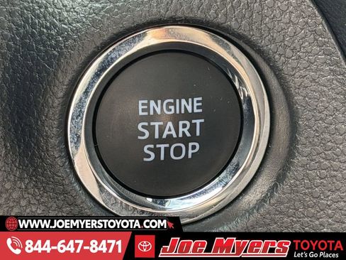 Used 2025 Toyota RAV4 XLE w/ Convenience Package image 22