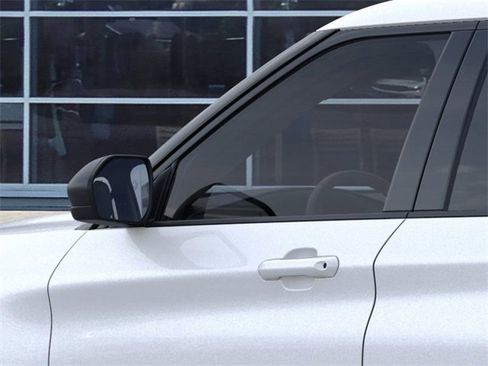 Used 2025 Ford Explorer Active image 20