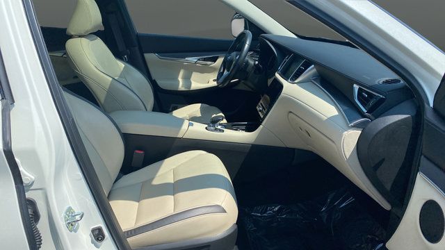 Used 2022 INFINITI QX50 Luxe AWD/4WD image 22