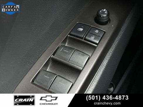 Used 2021 Toyota Camry SE image 11