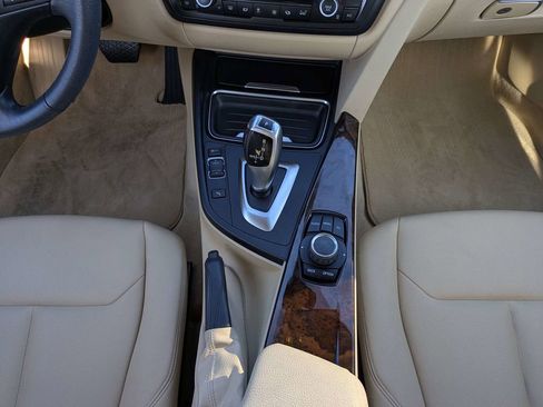 Used 2014 BMW 320i Sedan image 19