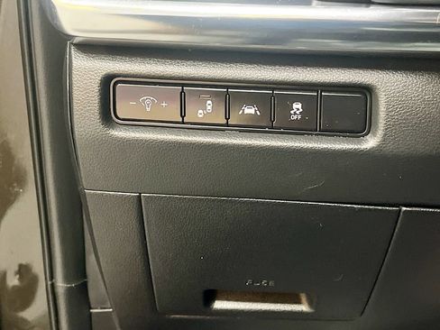 Used 2022 Kia Telluride S image 10