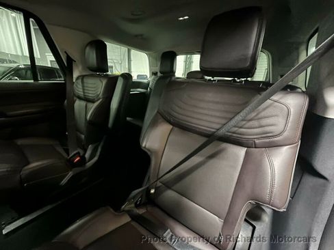 Used 2025 Ford Expedition Platinum w/ Platinum Ultimate Package image 20