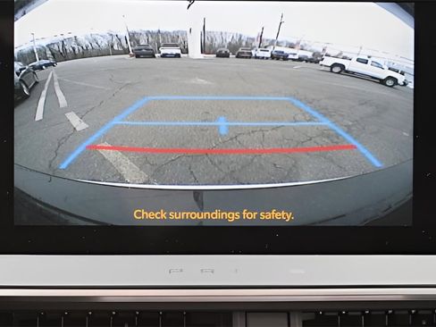 Certified 2026 Toyota Prius Plug-In Hybrid image 12