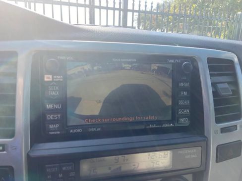Used 2007 Toyota 4Runner Limited AWD/4WD image 12