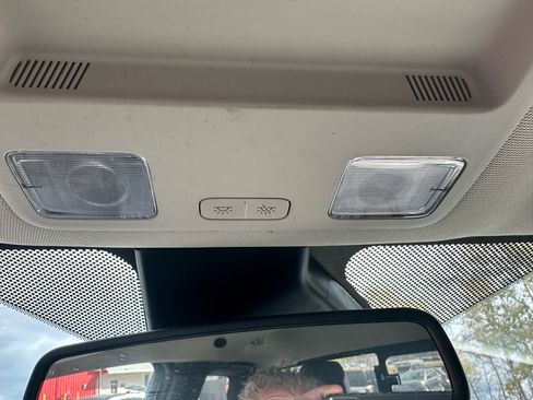 Used 2019 Ford Ranger XLT w/ Equipment Group 302A Luxury image 17