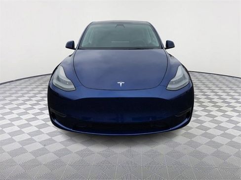Used 2022 Tesla Model Y Performance image 2
