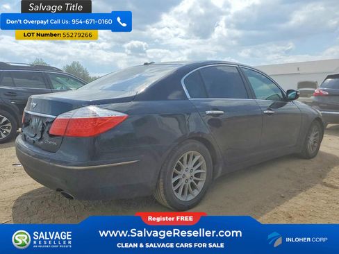 Used 2011 Hyundai Genesis 3.8 RWD image 4