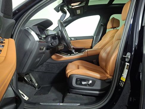 Used 2022 BMW X5 xDrive40i w/ M Sport Package AWD/4WD image 15