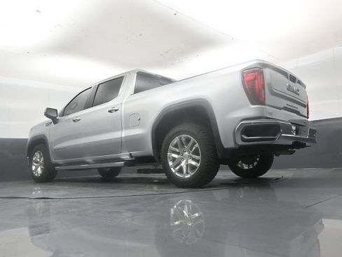 Used 2019 GMC Sierra 1500 SLT w/ SLT Premium Plus Package RWD image 42