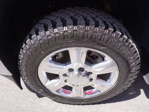 Used 2015 Chevrolet Silverado 2500 W/T AWD/4WD image 11