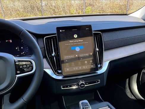 New 2026 Volvo XC90 B5 Core AWD/4WD image 28
