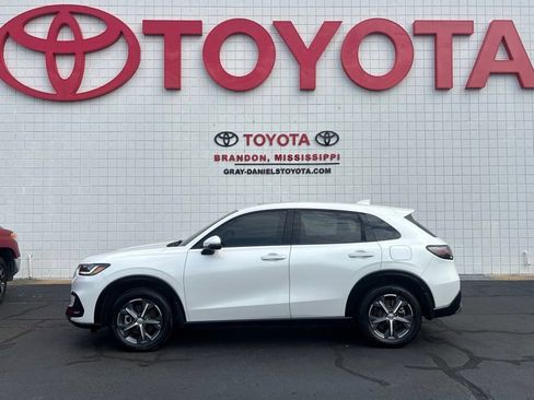 Used 2024 Honda HR-V EX-L image 5