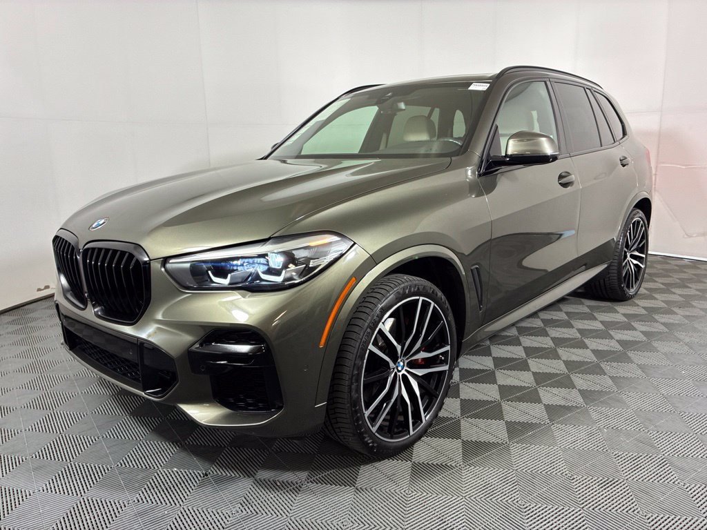 Certified 2023 BMW X5 xDrive40i w/ M Sport Package AWD/4WD image 2