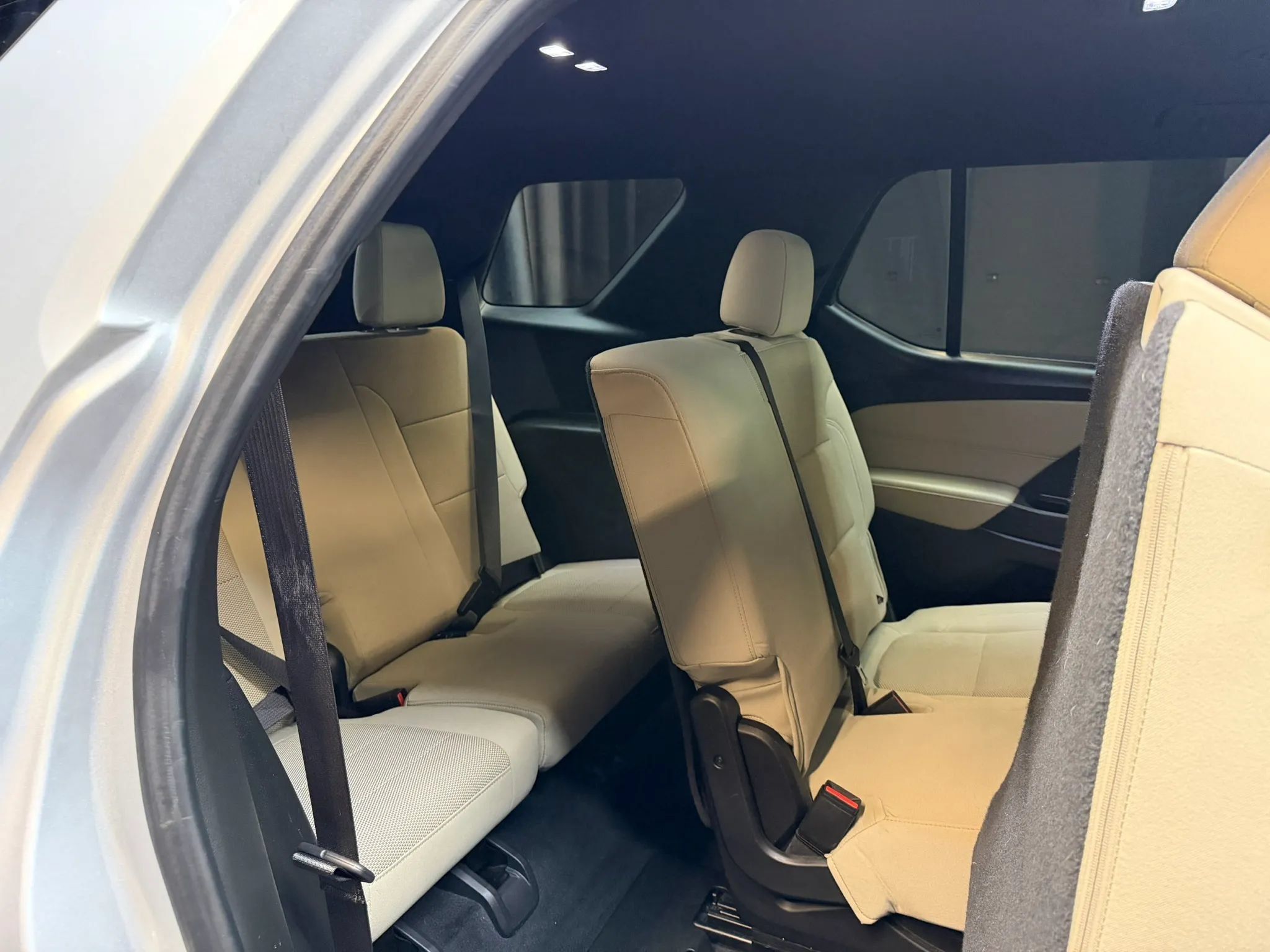 Used 2022 Chevrolet Traverse LS AWD/4WD image 29