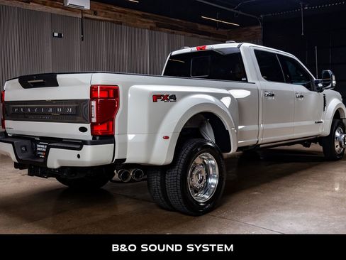 Used 2022 Ford F450 Platinum w/ FX4 Off-Road Package AWD/4WD image 9