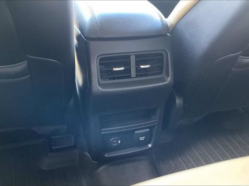 Used 2021 Ford Edge SEL w/ Convenience Package AWD/4WD image 30