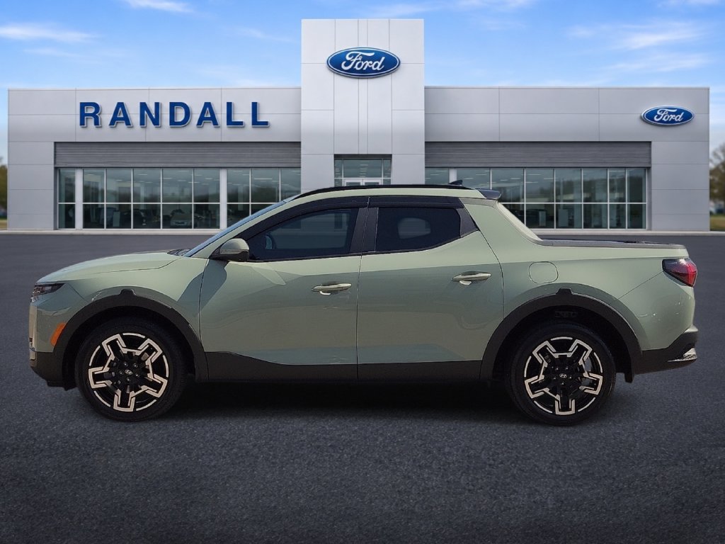 Used 2025 Hyundai Santa Cruz Limited AWD/4WD image 3
