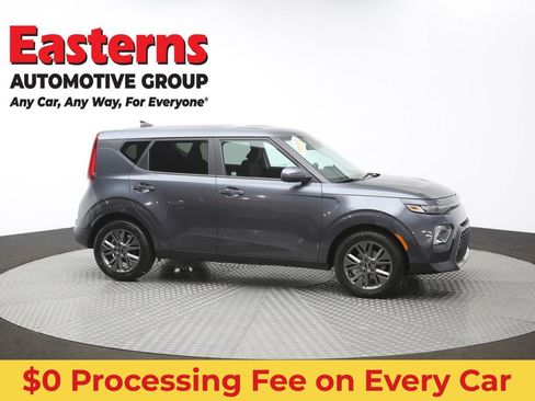 Used 2021 Kia Soul S FWD image 48