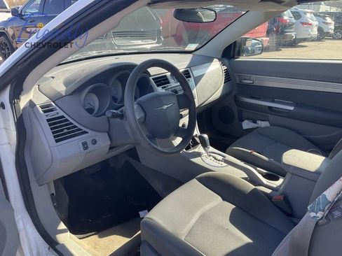 Used 2008 Chrysler Sebring LX w/ Convenience Group image 6