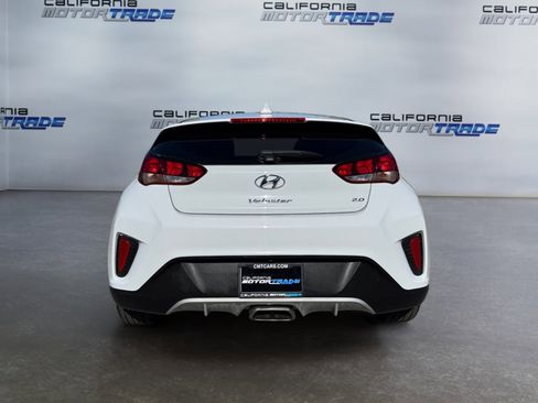 Used 2019 Hyundai Veloster 2.0 image 6
