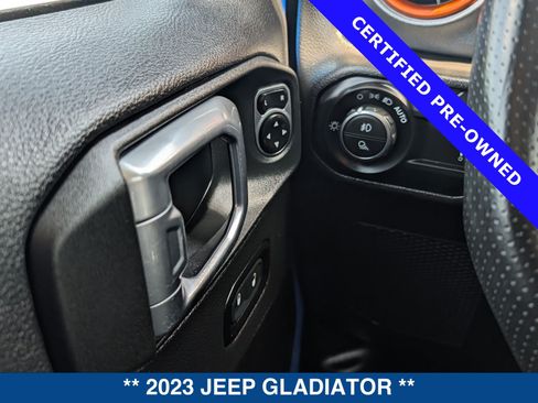 Used 2023 Jeep Gladiator Mojave w/ Cold Weather Group AWD/4WD image 26
