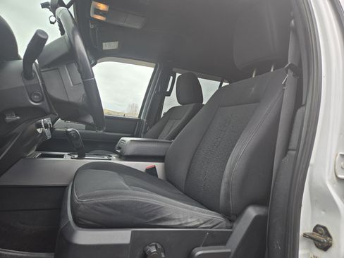 Used 2017 Ford Expedition EL XLT image 10