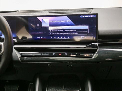 Used 2026 BMW 530i w/ M Sport Package RWD image 13