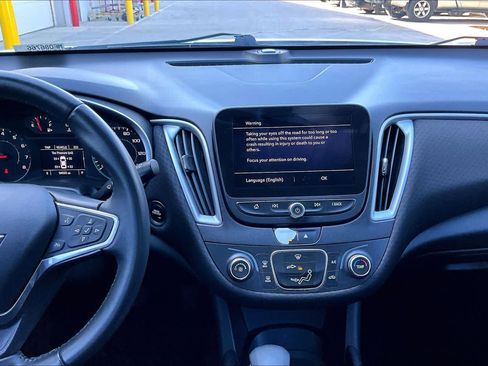 Used 2021 Chevrolet Malibu RS image 7