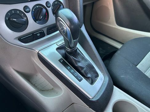 Used 2014 Ford Focus SE image 27