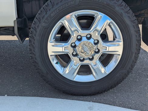 Certified 2018 Chevrolet Silverado 2500 LTZ w/ Duramax Plus Package AWD/4WD image 48