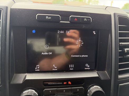 Used 2018 Ford F150 XL w/ Equipment Group 101A Mid image 14