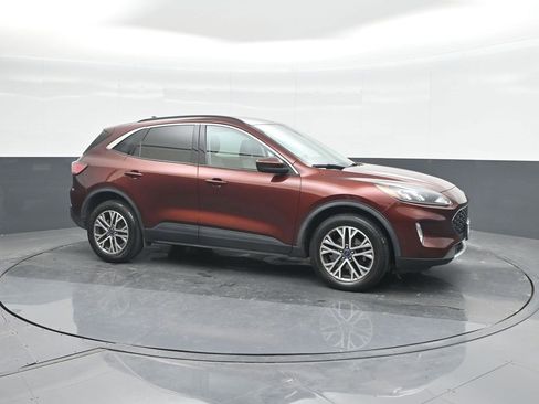 Used 2021 Ford Escape SEL image 11