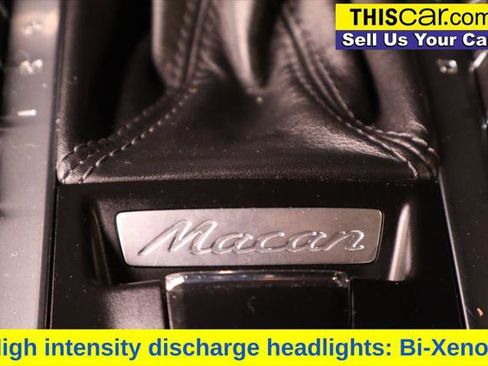 Used 2015 Porsche Macan Turbo AWD/4WD image 21