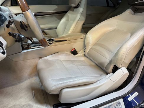 Used 2012 Mercedes-Benz E 350 E 350 image 5