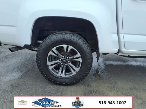 Used 2022 Chevrolet Colorado Z71 image 9