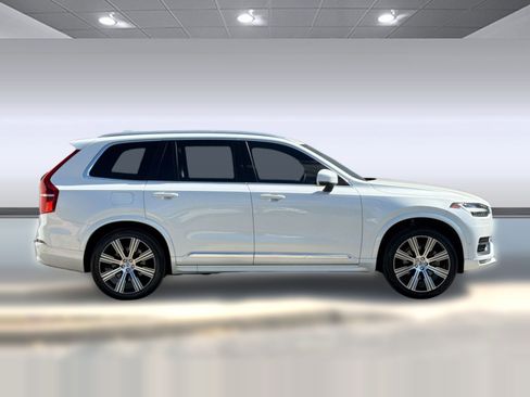 Used 2023 Volvo XC90 B6 Ultimate AWD/4WD image 8