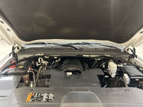 Used 2019 GMC Yukon Denali w/ Open Road Package AWD/4WD image 29