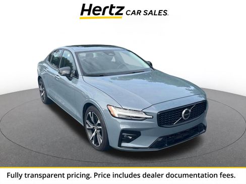 Used 2024 Volvo S60 B5 Core FWD image 1