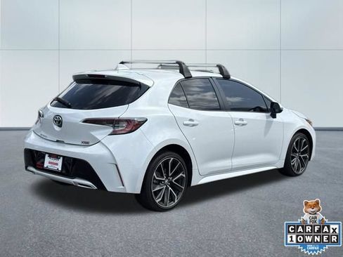 Used 2022 Toyota Corolla XSE FWD image 3