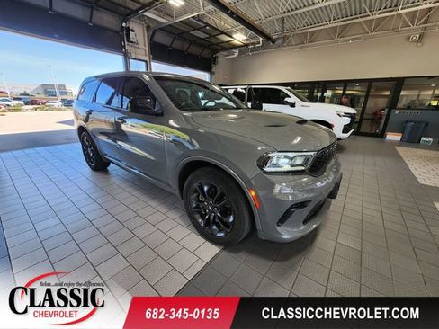 Used 2023 Dodge Durango R/T RWD image 1