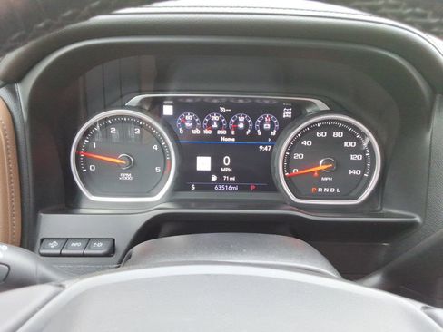 Used 2020 Chevrolet Silverado 2500 High Country w/ Z71 Off-Road Package image 31