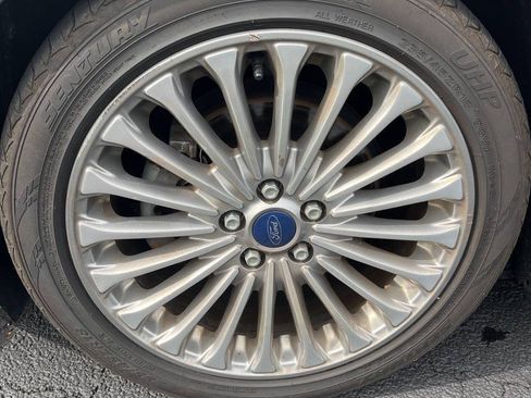 Used 2016 Ford Fusion Titanium FWD image 22