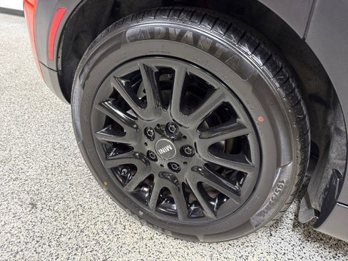 Used 2019 MINI Cooper S w/ Premium Package image 73