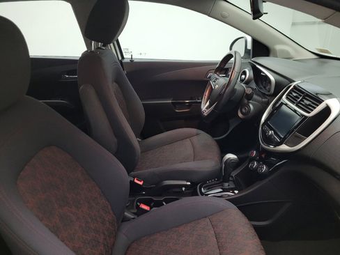 Used 2017 Chevrolet Sonic LT FWD image 21