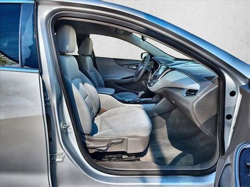 Used 2018 Chevrolet Malibu LT FWD image 20